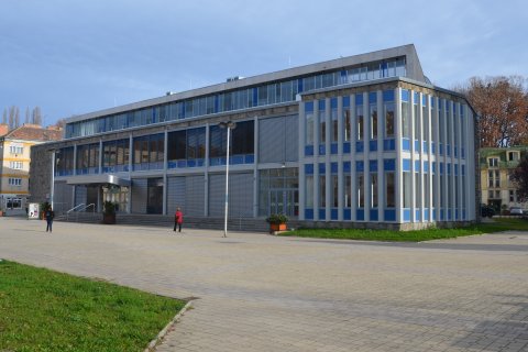 Agora Művelődési és Sportház, Szombathely