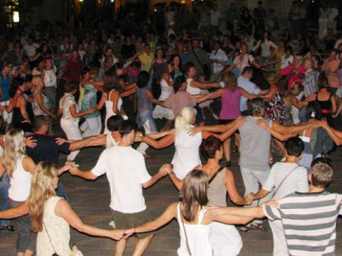 Görög Táncház - az Ilios Kulturális Egyesület táncháza haladóknak