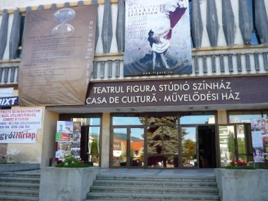 Figura Stúdió Színház