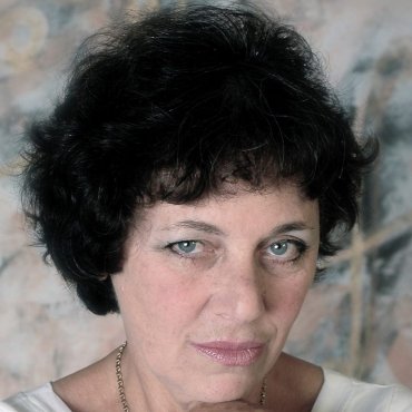 Cserje Zsuzsa