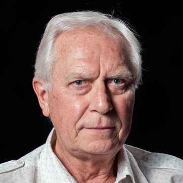 Áron László
